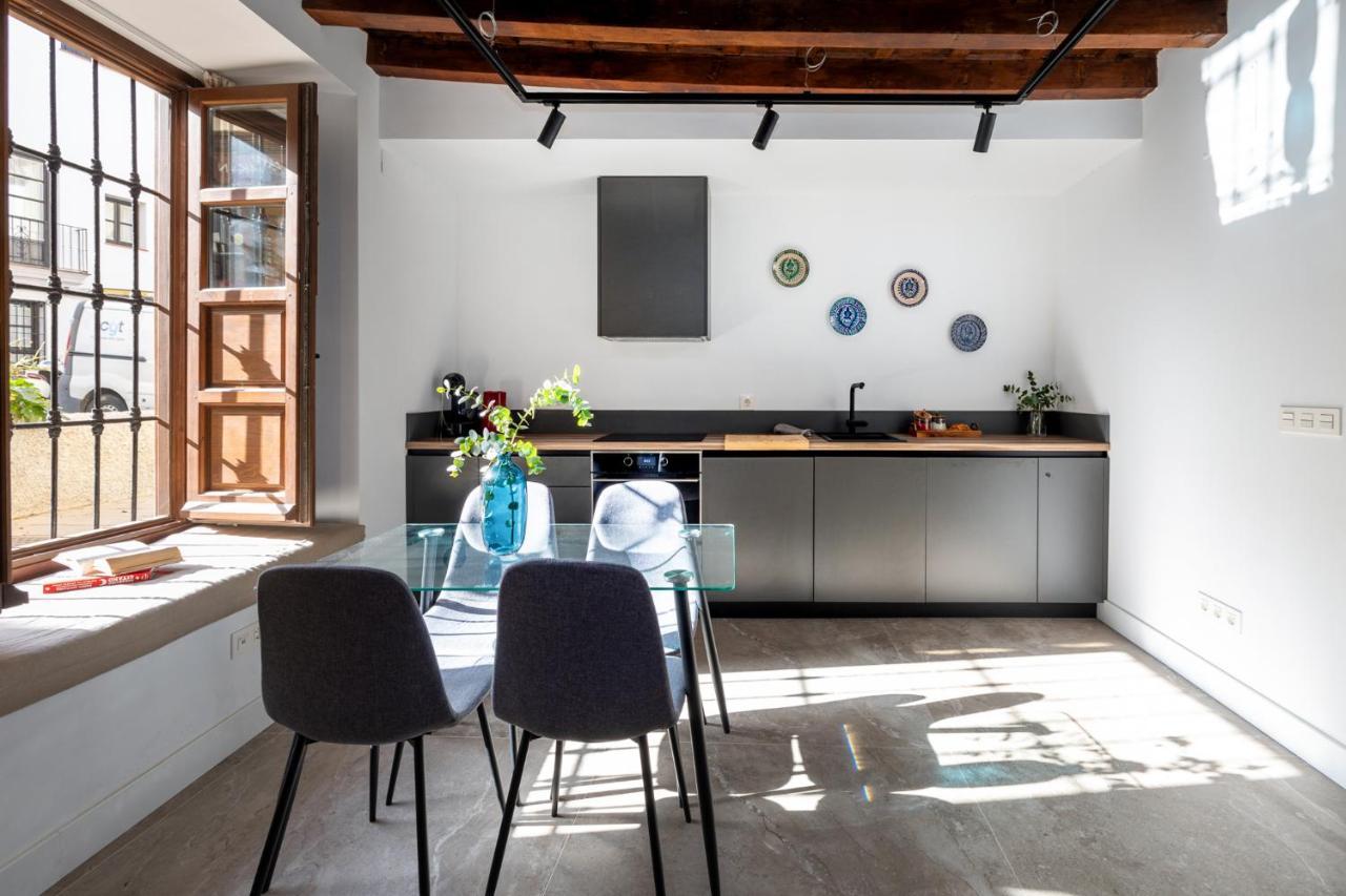 Apartamentos Realejo - Diseno, Confort Y Encanto En El Centro Historico De Гранада Экстерьер фото