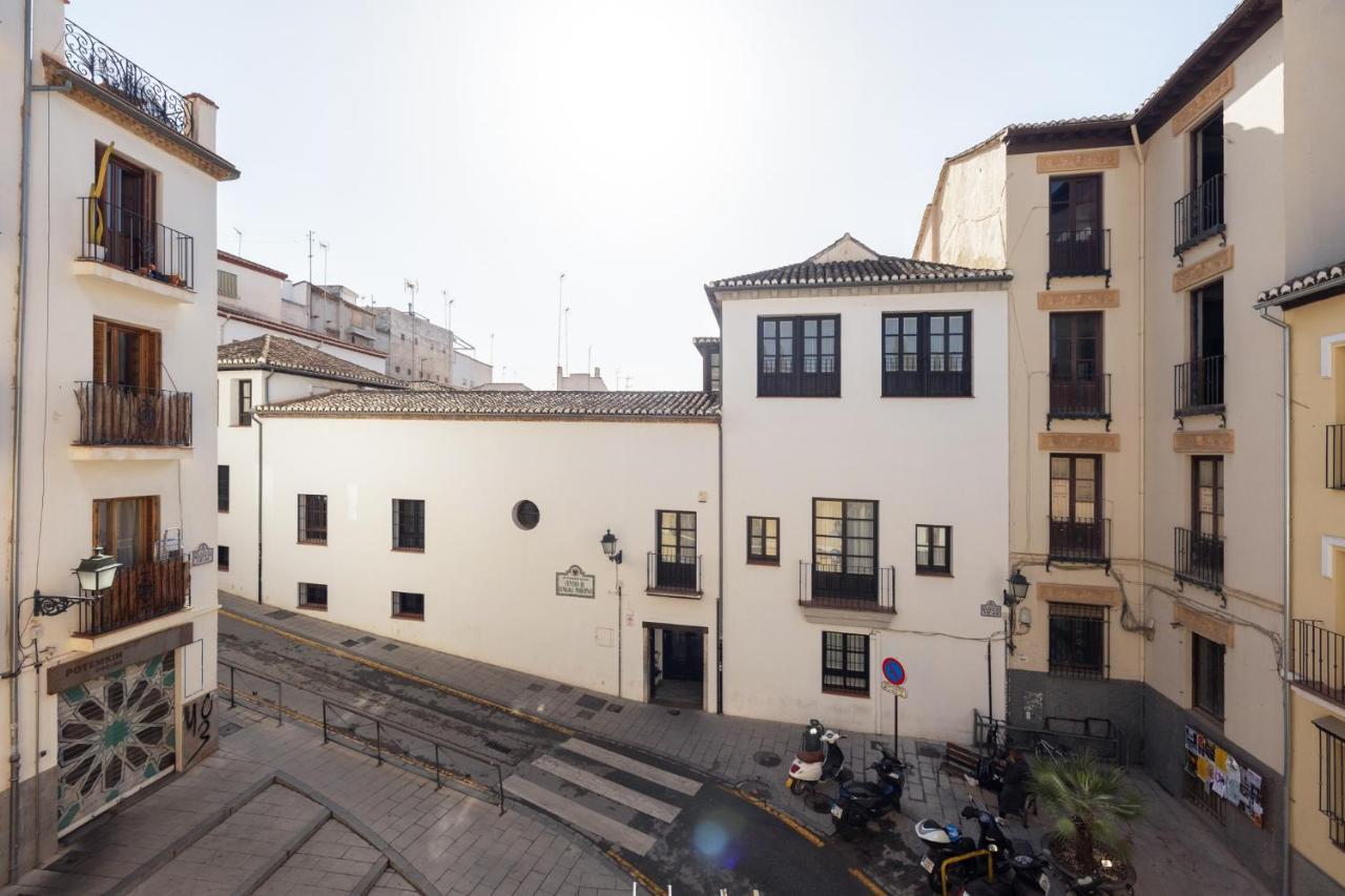Apartamentos Realejo - Diseno, Confort Y Encanto En El Centro Historico De Гранада Экстерьер фото