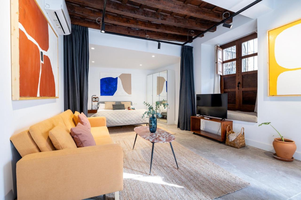 Apartamentos Realejo - Diseno, Confort Y Encanto En El Centro Historico De Гранада Экстерьер фото